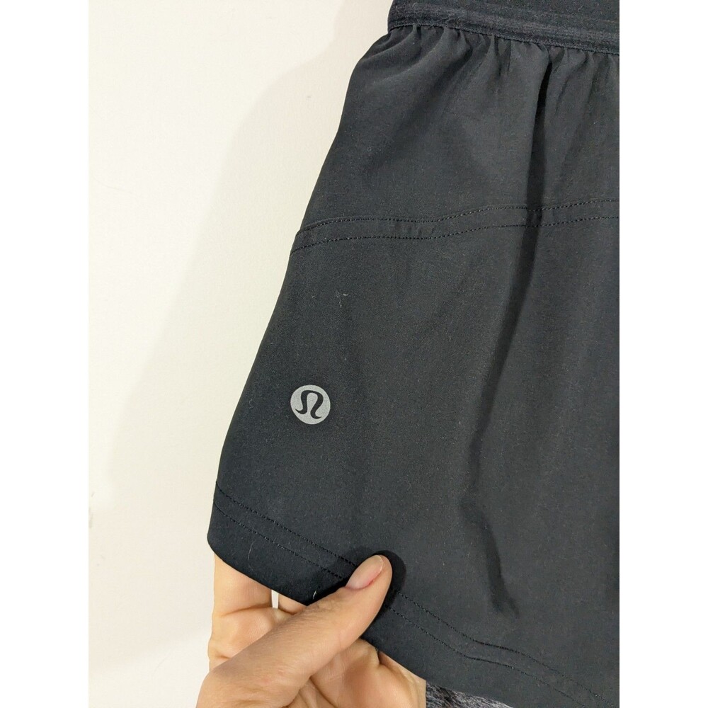 Lululemon Women’s Box It Out Shorts Black Spell Out Waistband Double Layer Sz 4 - Picture 6 of 7